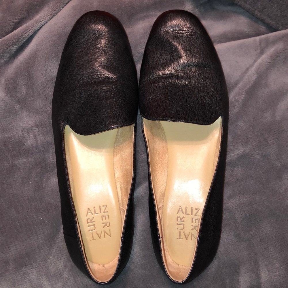 Black mule naturalizers